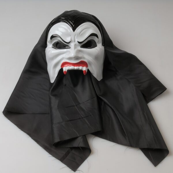 CARETA DRACULA C/TELA X1